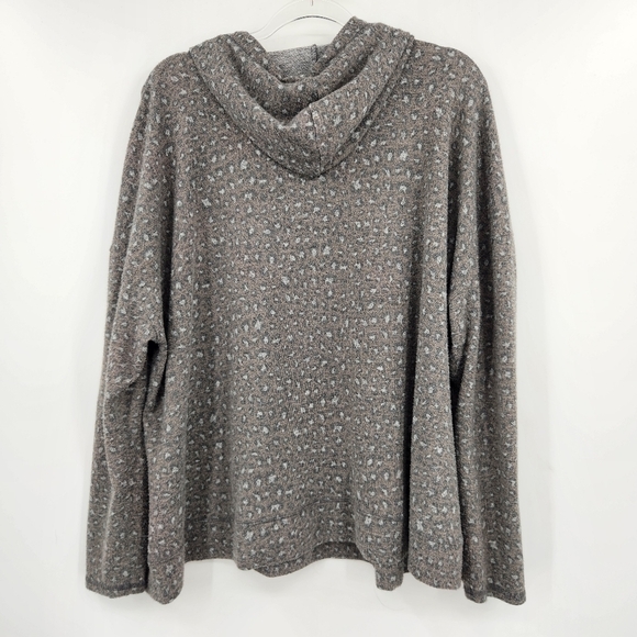 Livi Active Long Sleeve Hooded Pullover Womens Plus Size 22/24 Leopard Print - Picture 5 of 8